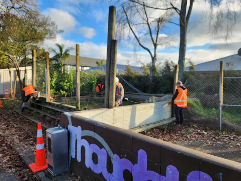 Community work crew in action at Whitiora School. 