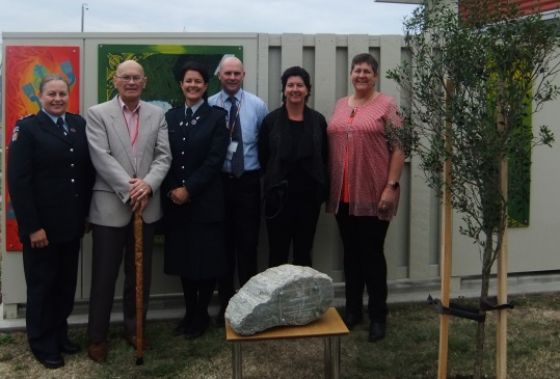 With the commemorative plaque (L-R): Prison Director Jo Harrex, Kaumatua Henare Edwards, National Commissioner Rachel Leota, Senior Psychologist and Matapuna’s first Manager Psychological Services Lindon Pullan, Manager Psychological Services Sarah Head, and Operations Director Southern Chris O’Brien-Smith. 